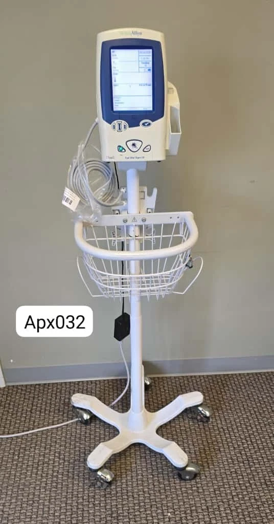Welch Allyn Spot Vital Signs LXi Patient Monitor w/AC Adapter & Stand(APX-032)