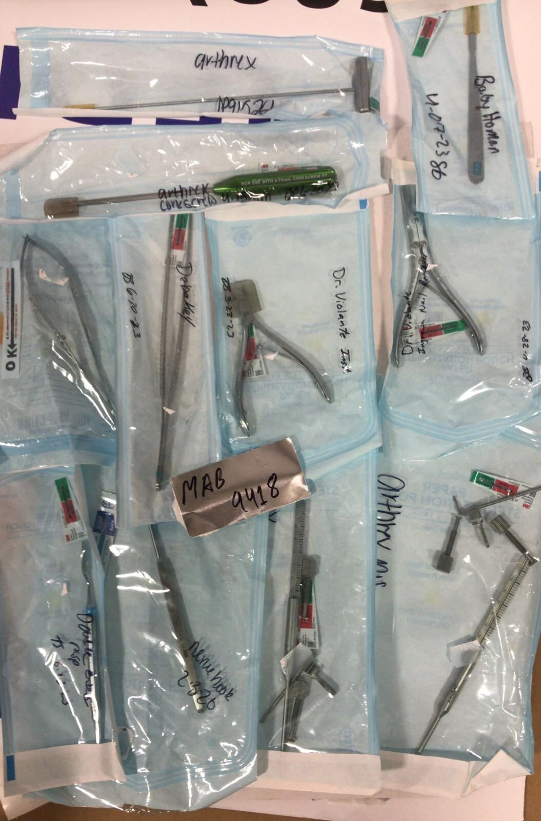 MISC SURGICAL INSTRUMENTS IN STERILE POUCHES 11PCS-MAB-9418