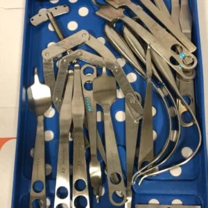 MISC SURGICAL INSTRUMENTS W-BLUE TRAY 23PCS-MAB-9415