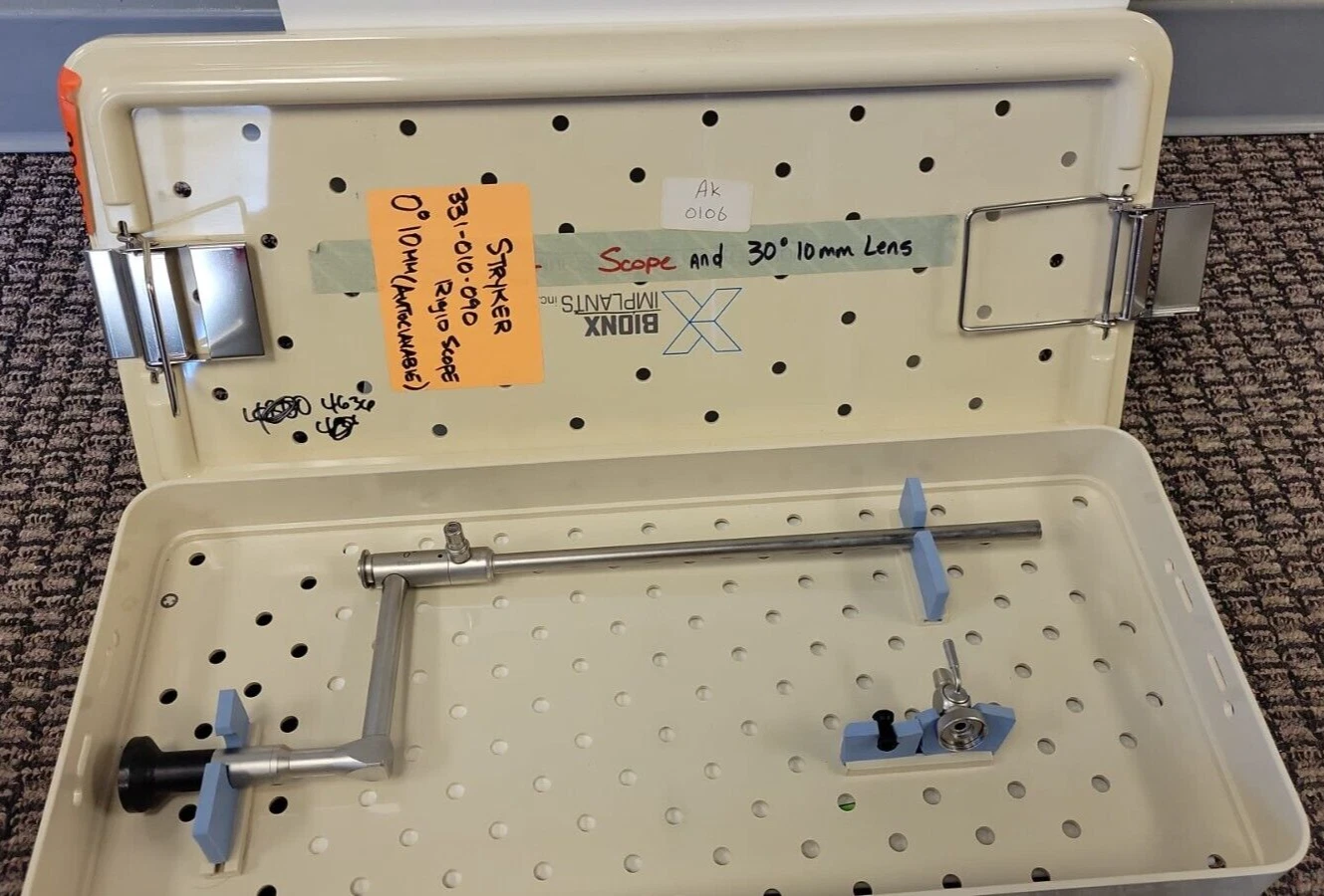 Stryker 331-010-090, 10mm 0° Operating Laparoscope W/autoclave tray. MAB-9184