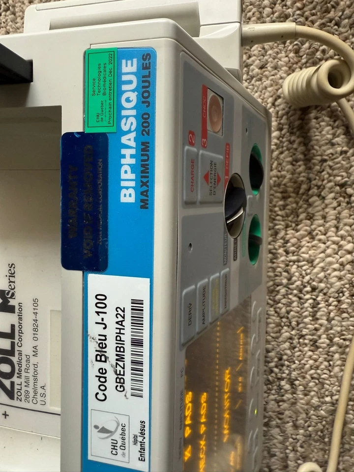 Zoll M-Series w Paddles, MF cables, ECG Leads ,200 Joules NoBattery - Image 8