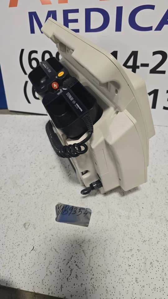 Medtronic PATIENT Monitor SN52737-MAB-9354 - Image 4