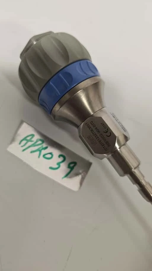 Stryker Arthroscope 502-904-070 C-Mount 70° 4mm-(lot#APX-019-039) - Image 7