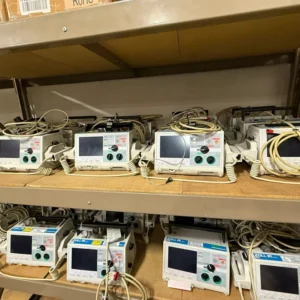 Zoll M-Series w Paddles, MF cables, ECG Leads ,200 Joules NoBattery