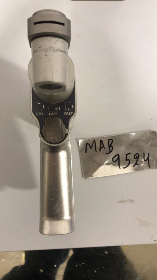 Stryker System 5 Sagittal Saw Handpiece4208 W/O Batteries/ Chargers-MAB-9524-25 - Image 2